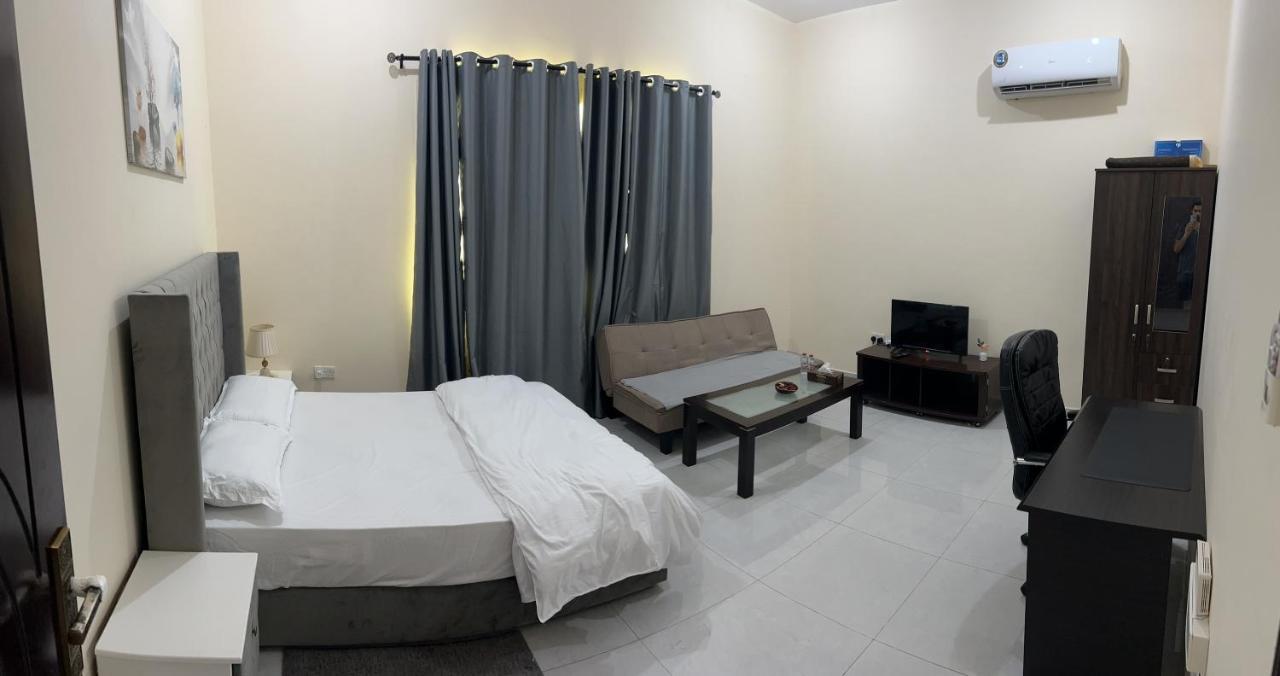 Cozy Private Studio Apartment Near Airport Αμπού Ντάμπι Εξωτερικό φωτογραφία